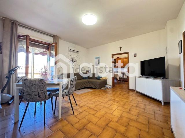 Appartamento in vendita di 80 m² in Via Enrico Berlinguer