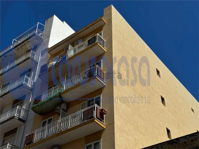 Appartamento in vendita di 80 m² in Via Epicarmo, 104