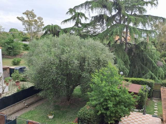 Appartamento in vendita di 80 m² in Via Eremo