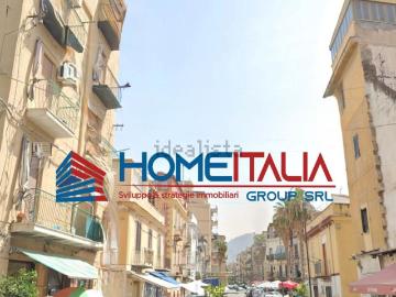 Appartamento in vendita di 80 m² in Via Ettore Ximenes