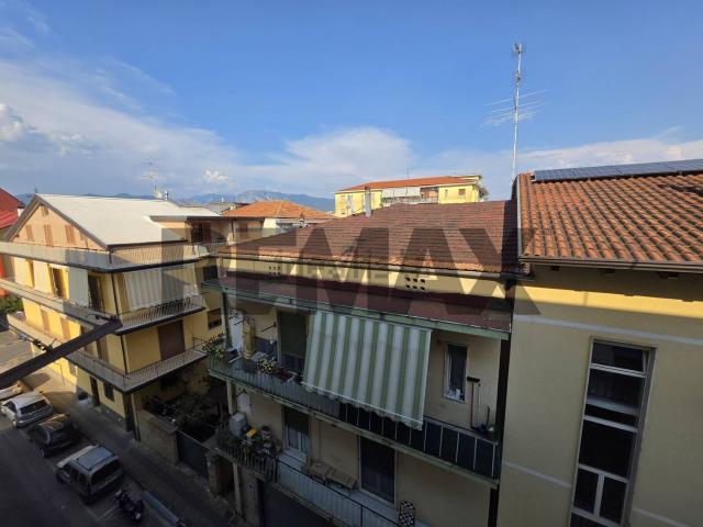 Appartamento in vendita di 80 m² in Via Firenze, 13