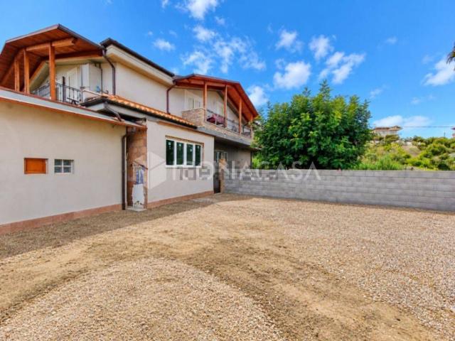 Appartamento in vendita di 80 m² in Via Fonte dell&apos Abbazia