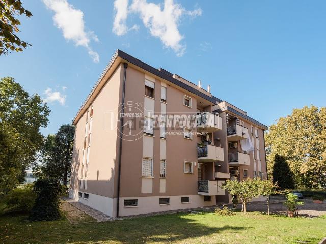 Appartamento in vendita di 80 m² in Via Fratelli Cairoli, 33