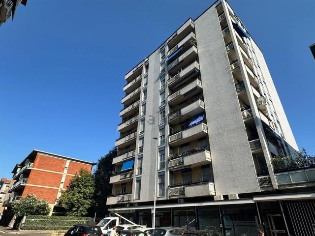 Appartamento in vendita di 80 m² in Via Fratelli Cervi, 51