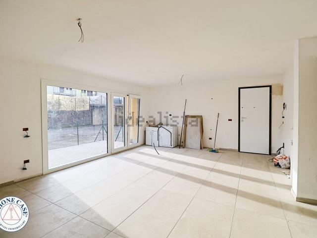 Appartamento in vendita di 80 m² in Via Fratelli Pella, 25
