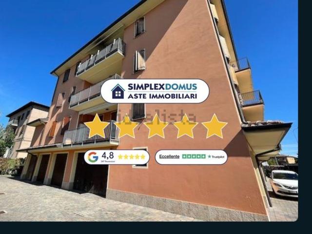 Appartamento in vendita di 80 m² in Via Francesco Petrarca