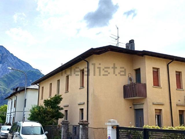 Appartamento in vendita di 80 m² in Via G. Oberdan, 23