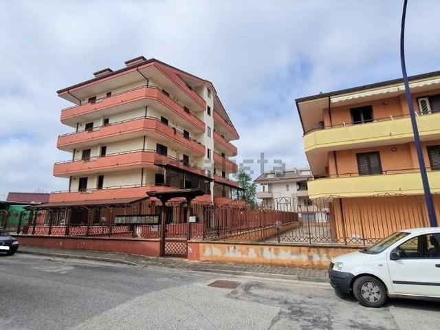 Appartamento in vendita di 80 m² in Via Gabriele D&apos  Annunzio, 16