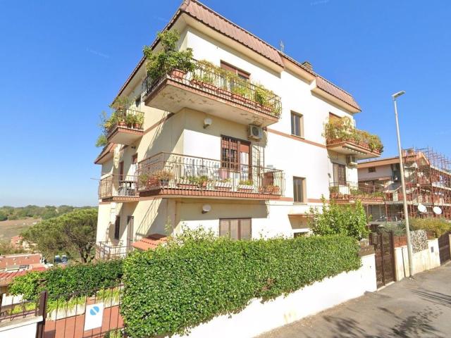 Appartamento in vendita di 80 m² in Via Gabriella degli Esposti