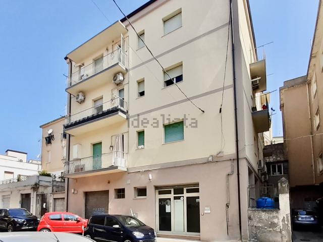 Appartamento in vendita di 80 m² in Via Gaetano Alberti