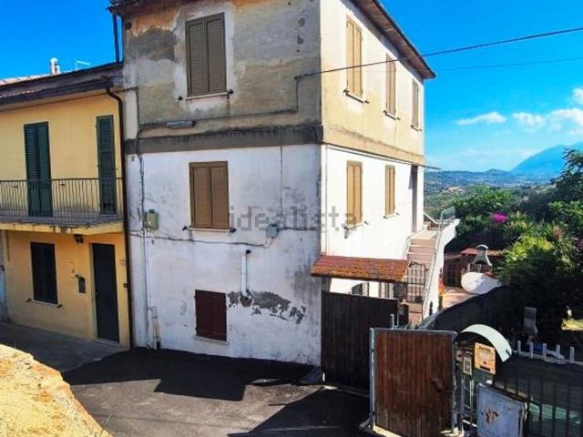 Appartamento in vendita di 80 m² in Via Generale Carlo Spatocco