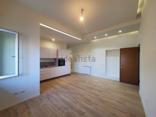 Appartamento in vendita di 80 m² in Via Genova, 33