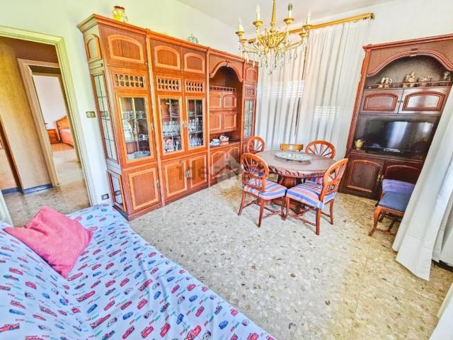 Appartamento in vendita di 80 m² in Via Genova, 38