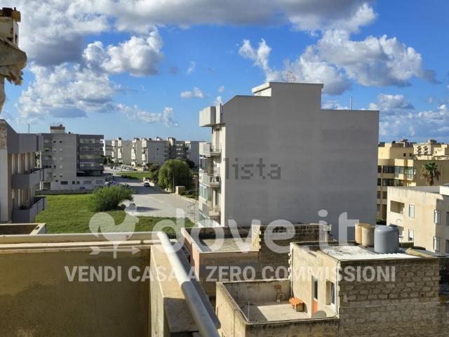 Appartamento in vendita di 80 m² in Via Giovan Battista Pergolesi, 37