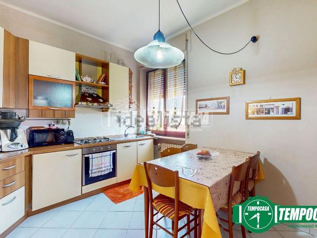 Appartamento in vendita di 80 m² in Via Giovanni Testone, 16