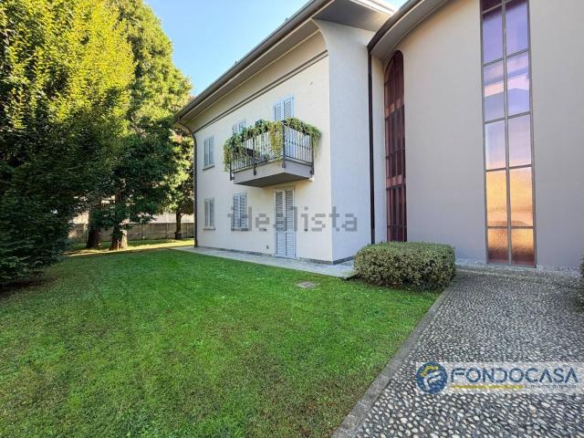 Appartamento in vendita di 80 m² in Via Giovanni Pascoli