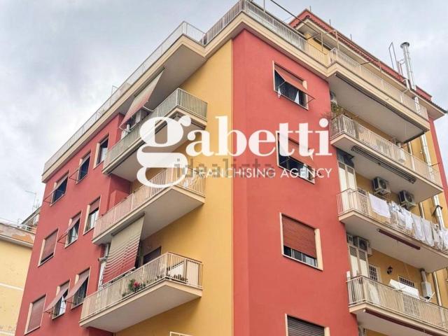 Appartamento in vendita di 80 m² in Via Giovanni Passerini, 18