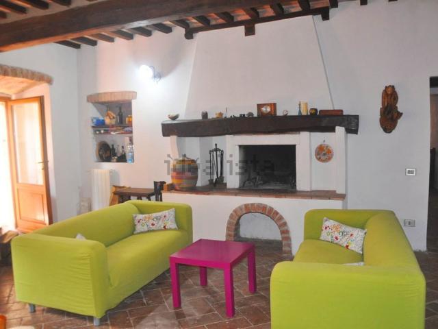 Appartamento in vendita di 80 m² in Via Giosuè Carducci