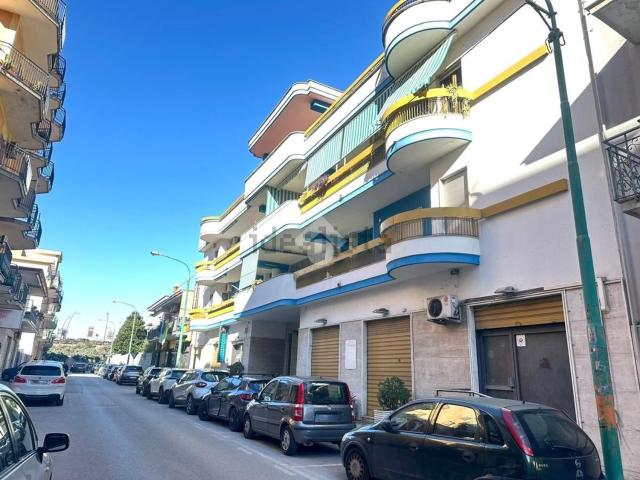 Appartamento in vendita di 80 m² in Via Giacomo Matteotti, 54