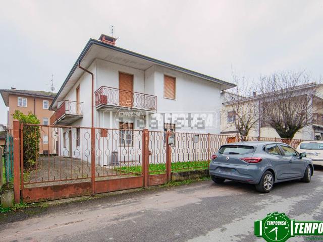 Appartamento in vendita di 80 m² in Via Giacomo Matteotti