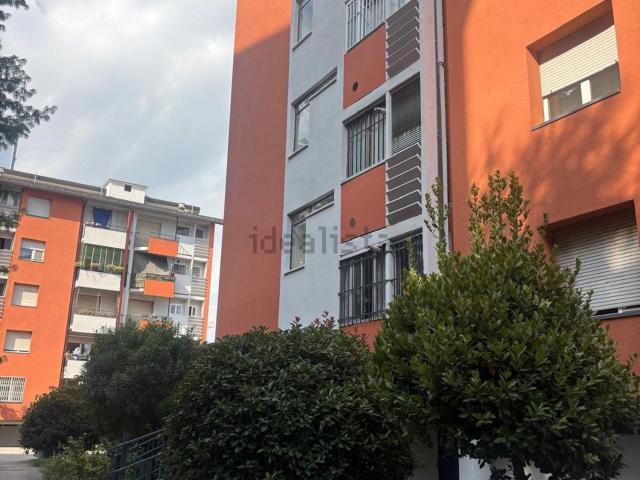 Appartamento in vendita di 80 m² in Via Giambellino, 141
