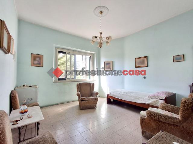 Appartamento in vendita di 80 m² in Via Giampaolo la Rocca, 18