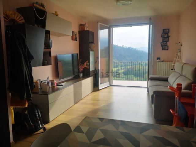 Appartamento in vendita di 80 m² in Via Giardini Valverde