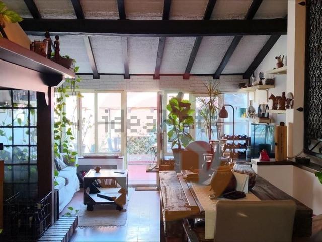 Appartamento in vendita di 80 m² in Via Giulio Cesare