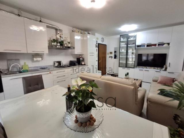 Appartamento in vendita di 80 m² in Via Giuseppe Toniolo