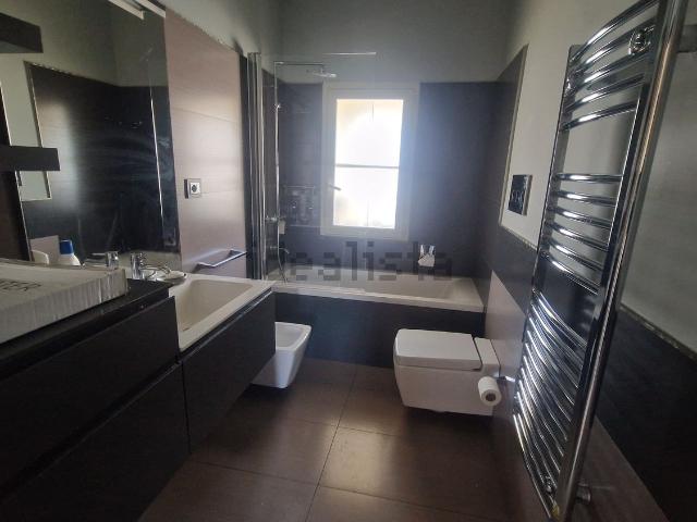 Appartamento in vendita di 80 m² in Via Giuseppe Arenaprimo