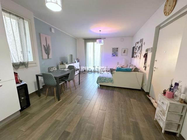 Appartamento in vendita di 80 m² in Via Giuseppe Garibaldi