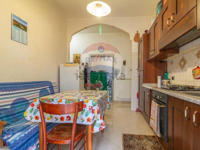 Appartamento in vendita di 80 m² in Via Giuseppe Stendardi, 6