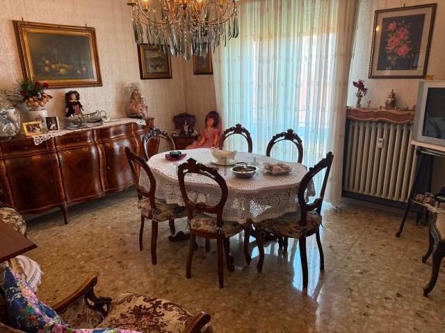 Appartamento in vendita di 80 m² in Via Gran Sasso, 10
