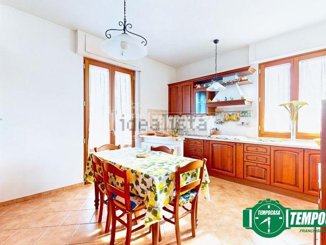 Appartamento in vendita di 80 m² in Via Guglielmo Marconi, 24