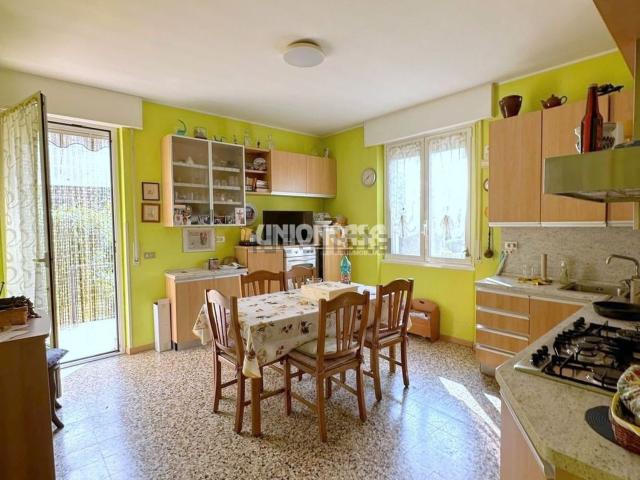 Appartamento in vendita di 80 m² in Via Indipendenza