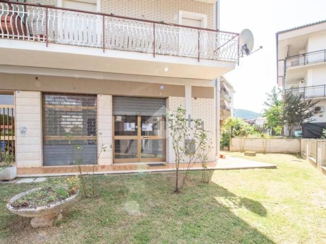 Appartamento in vendita di 80 m² in Via Isonzo, 38