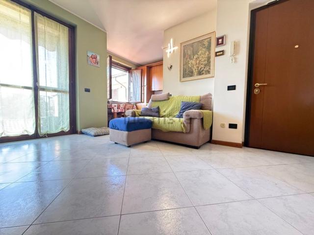 Appartamento in vendita di 80 m² in Via Lago Maggiore, 37