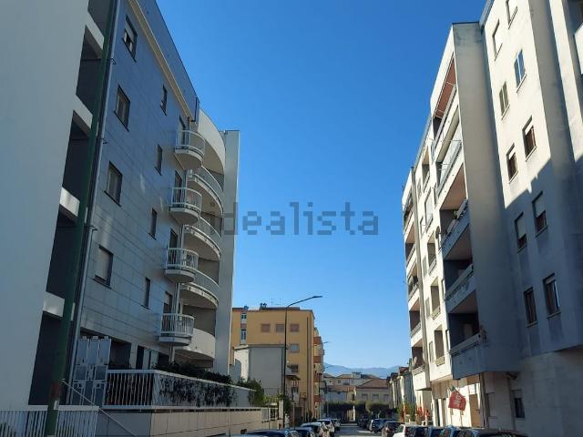 Appartamento in vendita di 80 m² in Via Leonardo Bianchi