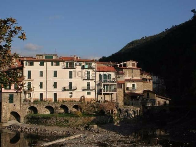 Appartamento in vendita di 80 m² in Via Liberale