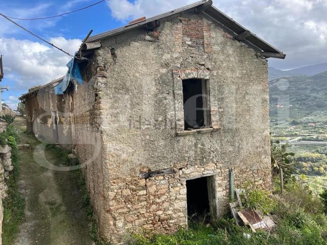 Appartamento in vendita di 80 m² in Via Luigi De Seta, 48