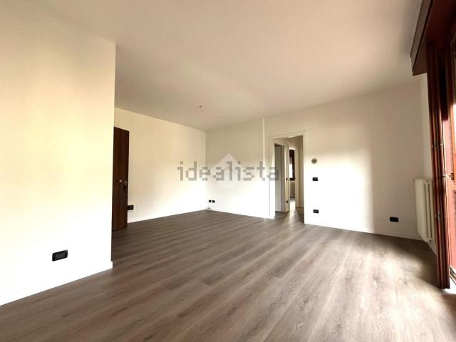 Appartamento in vendita di 80 m² in Via Luigi Settembrini