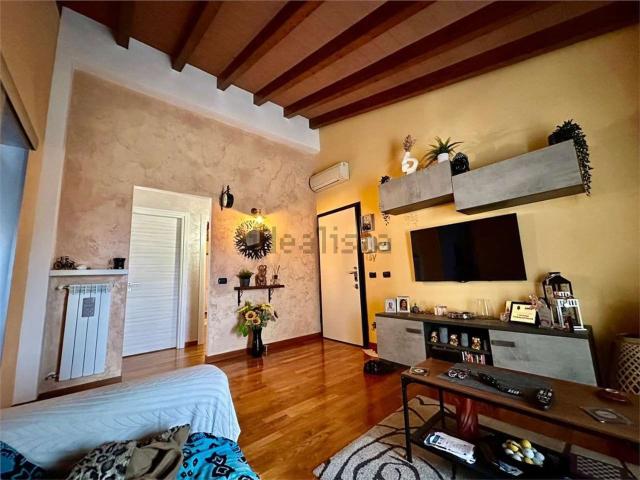 Appartamento in vendita di 80 m² in Via Madre Teresa di Calcutta, 4