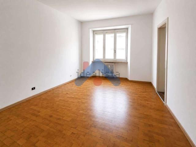 Appartamento in vendita di 80 m² in Via Martiri della Libertà, 5