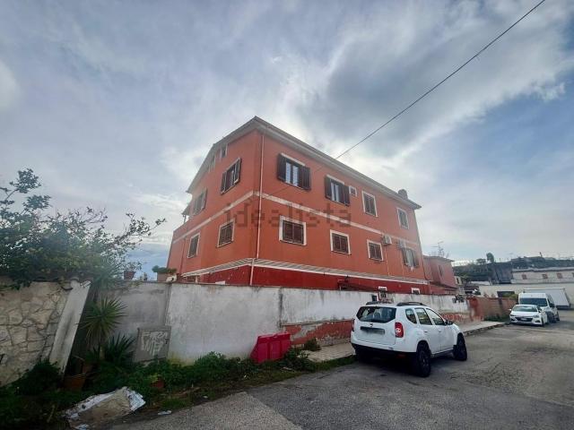 Appartamento in vendita di 80 m² in Via Mare delle Nubi