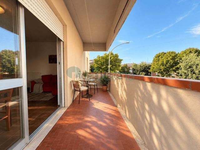 Appartamento in vendita di 80 m² in Via Massetana, 36