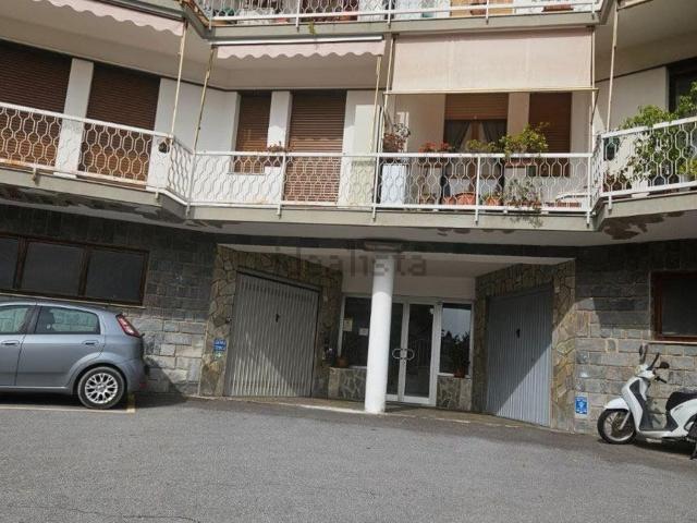 Appartamento in vendita di 80 m² in Via Maxio