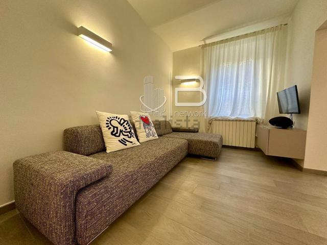 Appartamento in vendita di 80 m² in Via Mercanti, 30