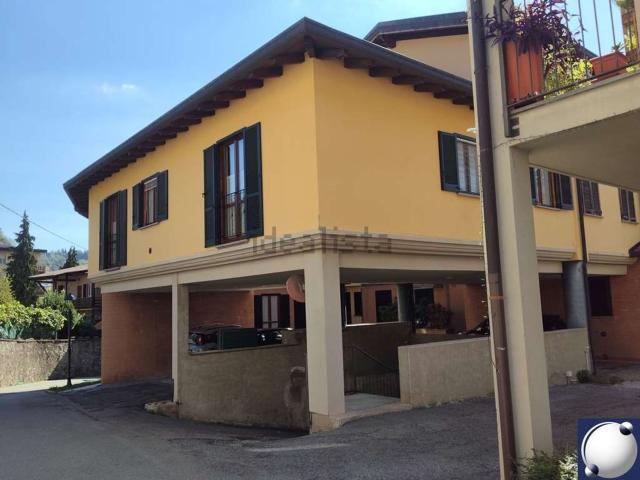 Appartamento in vendita di 80 m² in Via Monte Grappa
