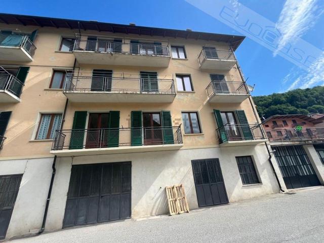 Appartamento in vendita di 80 m² in Via Montenero