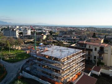 Appartamento in vendita di 80 m² in Via Monticelli